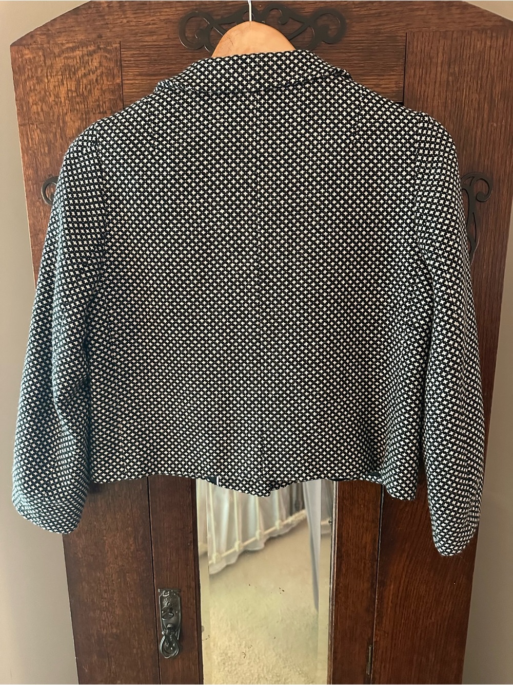 Banana Republic Black & White Cropped Jacket Size 4 Work Office Event Evening - Picture 2 of 11